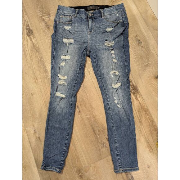 Torrid Distressed Bombshell Skinny Jeans - Picture 1 of 8